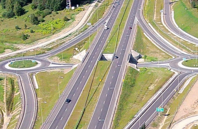 Zaczęły się naprawy na drodze Olsztyn-Olsztynek.